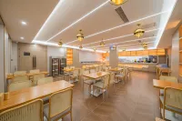 Elong Hotel (Liangxiang Nanguan Subway Station, Beijing)