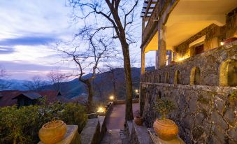 160 Foreign-style house ·  At the top of Mogan mountain