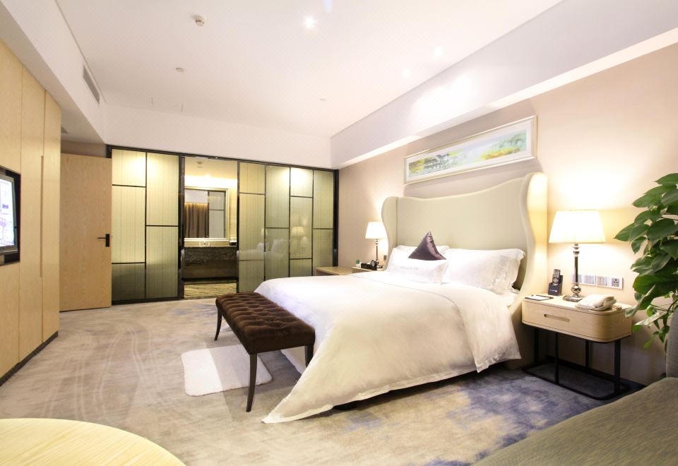 Shuidu Holiday Hotel ShenzhenExecutive Suite