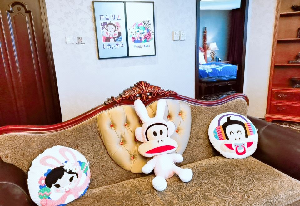 豪生大嘴猴主题亲子套房