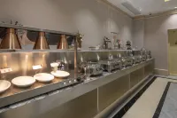 Vienna Hotel (Luoshan)