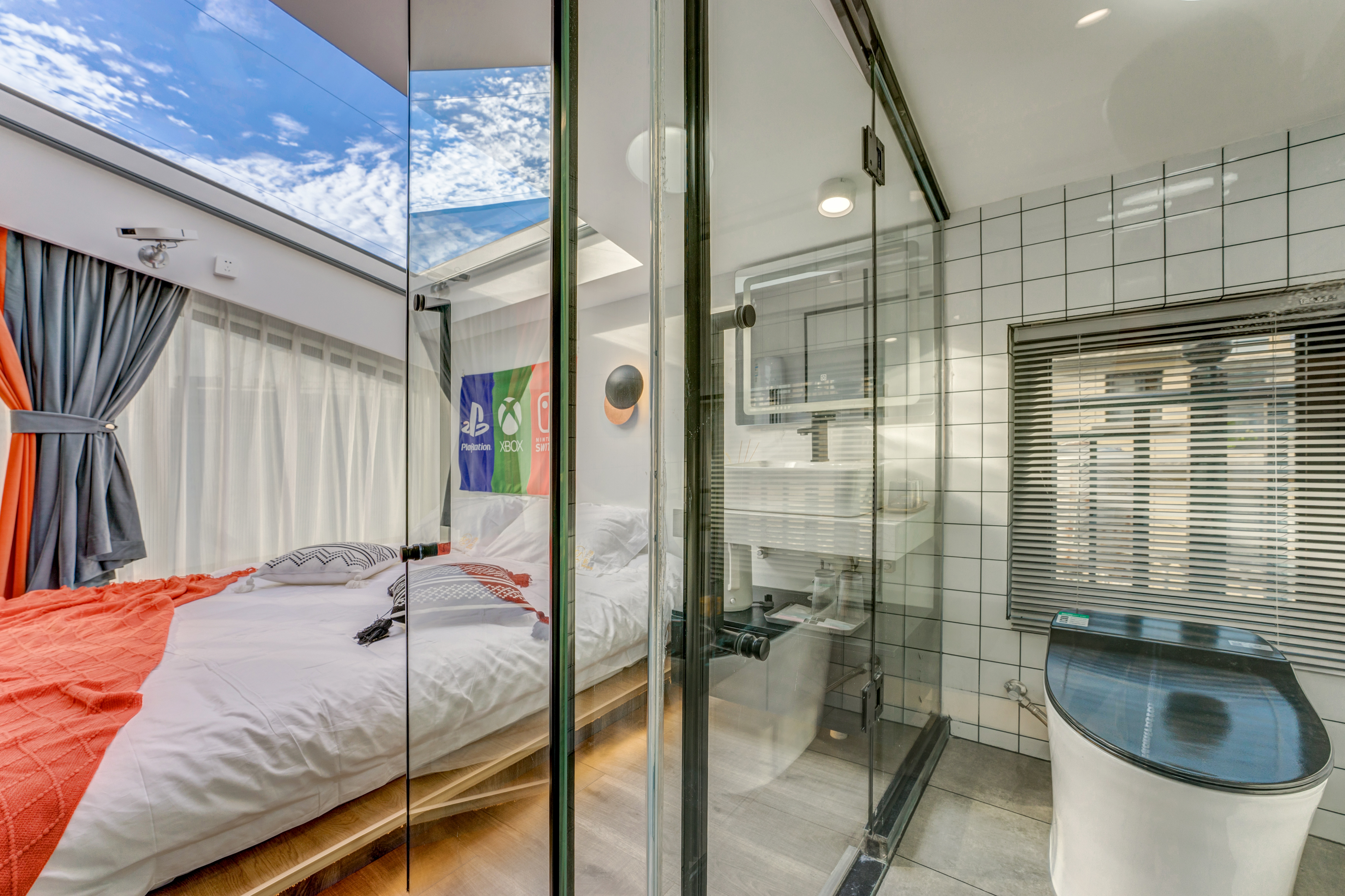 弄闲-星空游戏主题房