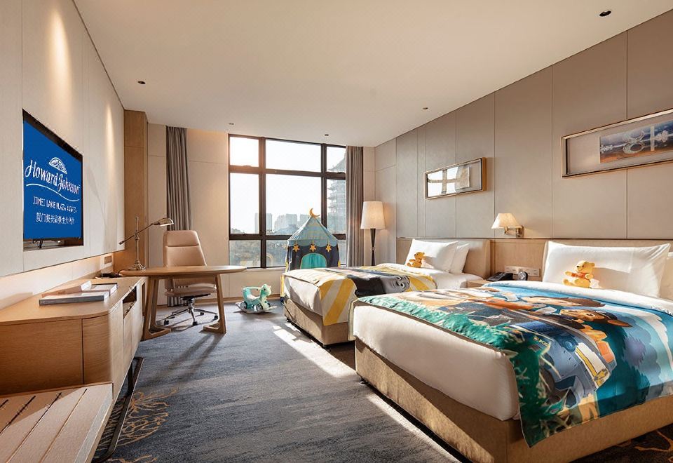 豪生亲子双床房（带小帐篷+小木马）