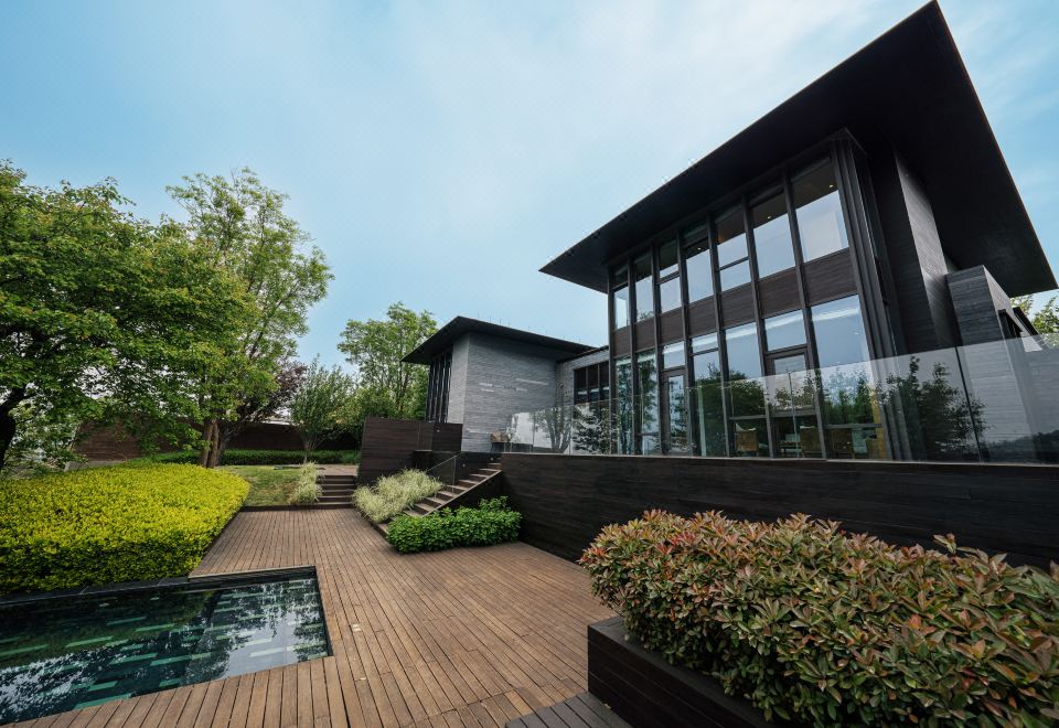 家庭崖景獨棟山院2+1房