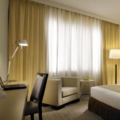 高級特大床房 吉隆坡巴生鼎峰飯店優惠