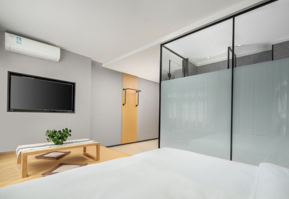 乐趣榻榻米「宋式风格+零压床垫+电视投屏」