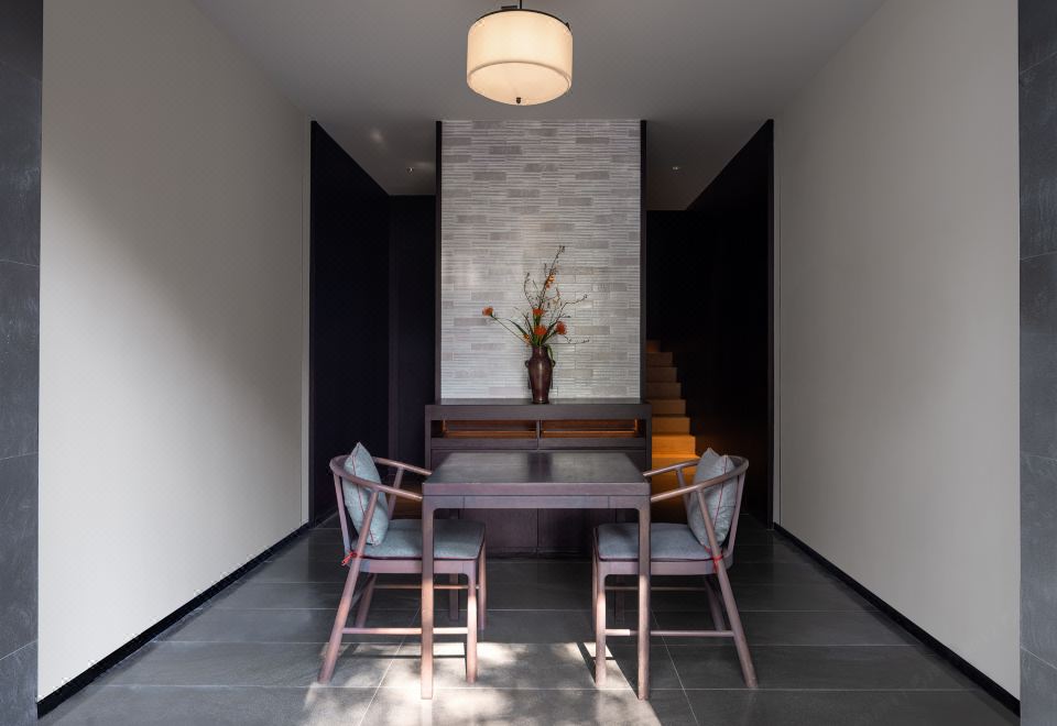 豪华复式庭院家庭套房B