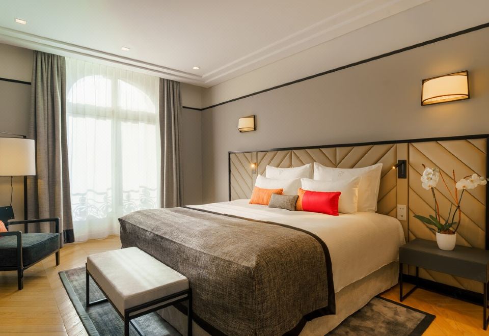 Fraser Suites le Claridge Champs-ElyséesTwo Bedroom Premier Suite