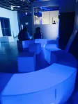 스페이스 나이트 - 호스텔