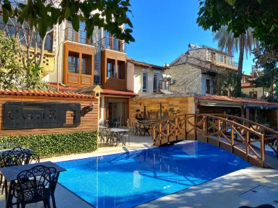 Castle Old Town Hotel  otelleri