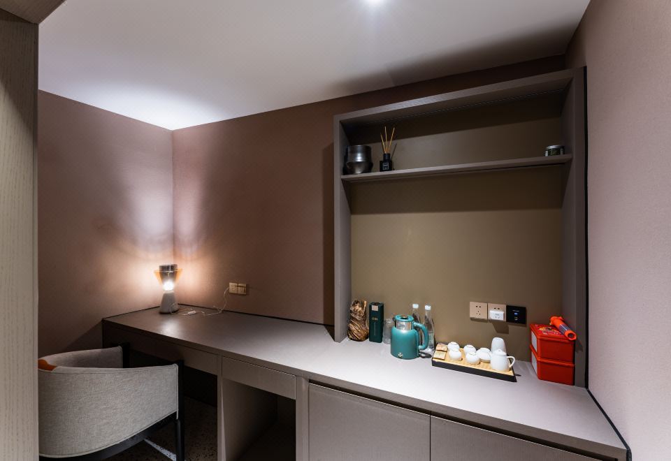 Hongcun wenshe · 20 dream Huipai private garden home stayFusheng Light Luxury Garden Double Bed Room