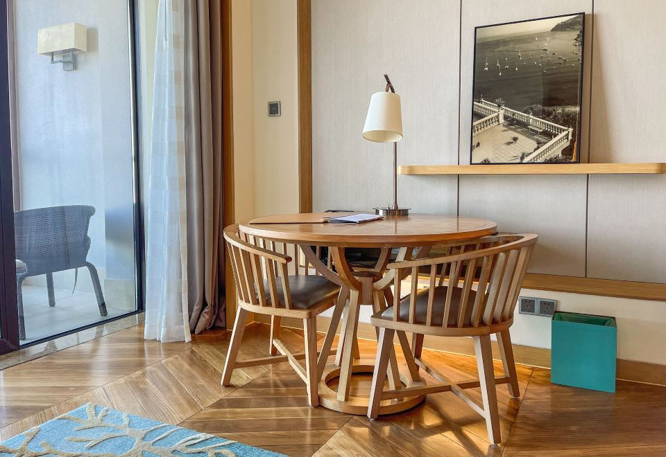 奢华海景大床房