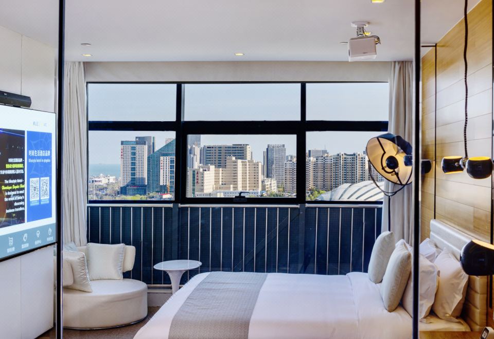 影音大床房『超大投屏沉浸观影+深泡浴缸』