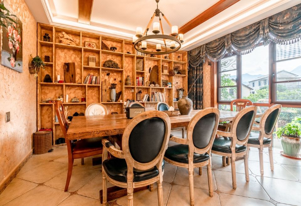 American-Style Countryside 5-Bedroom 3-Living Room Suite