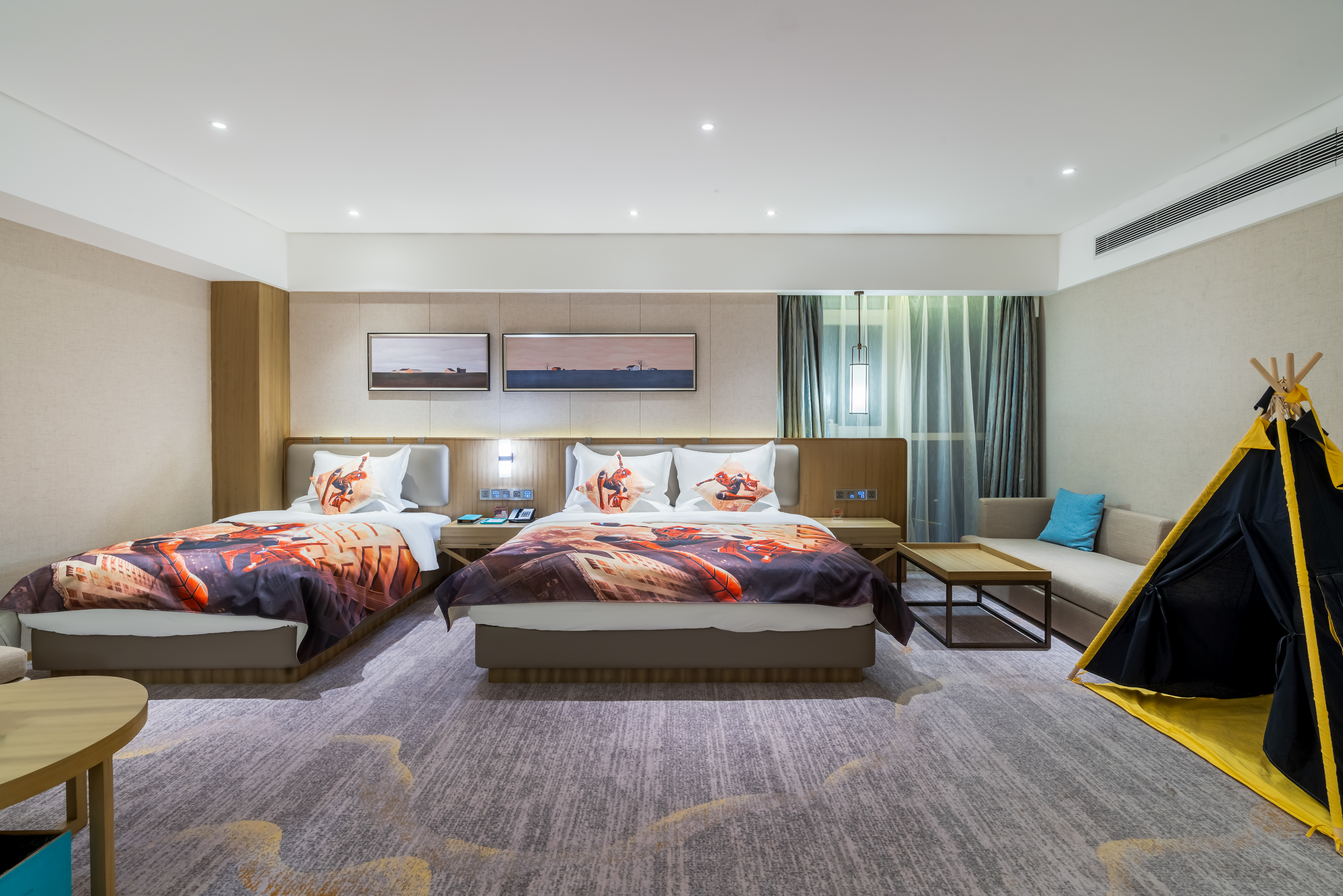 親子主題房蜘蛛俠