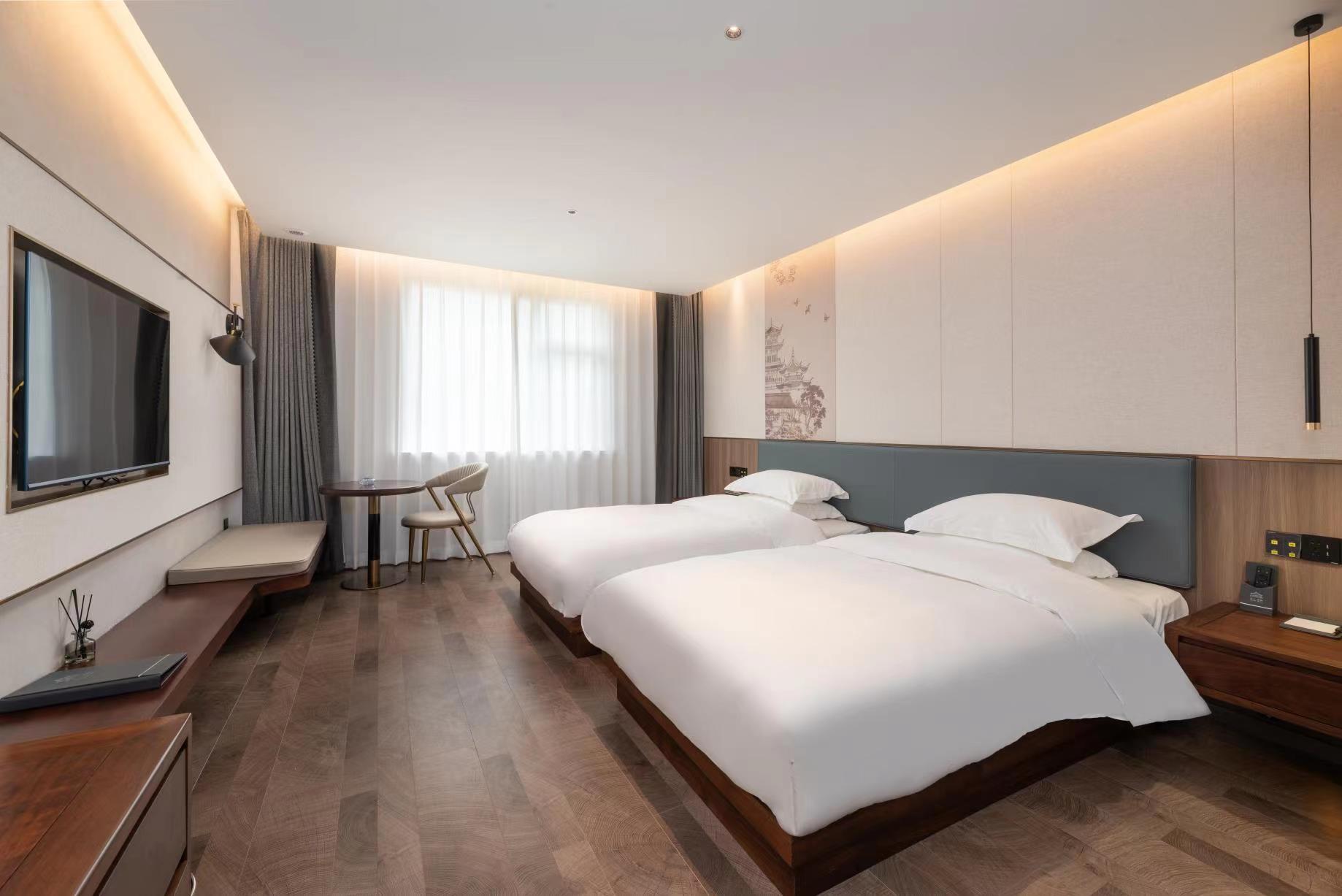 玉和-景观双床房（全屋智能+办公书桌+高清液晶影视）