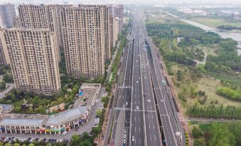 Elan Hotel (Suzhou Dongsha Lake Xinghua Street Light Luxury) - Housity