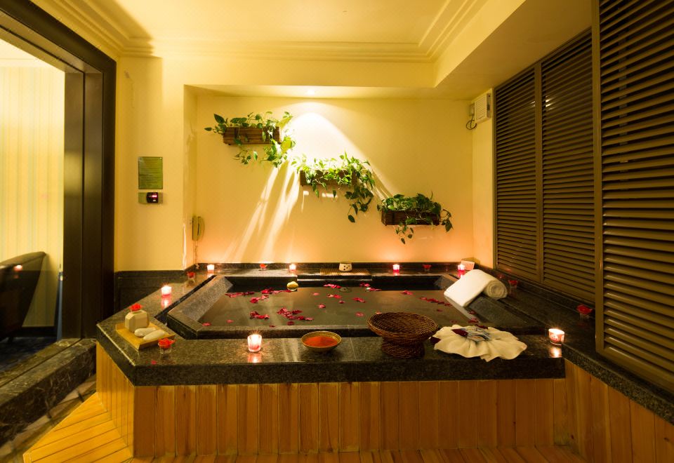 度假私汤双床房