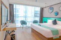 Xana Lite Hotel (Sui County Fengcheng Square)