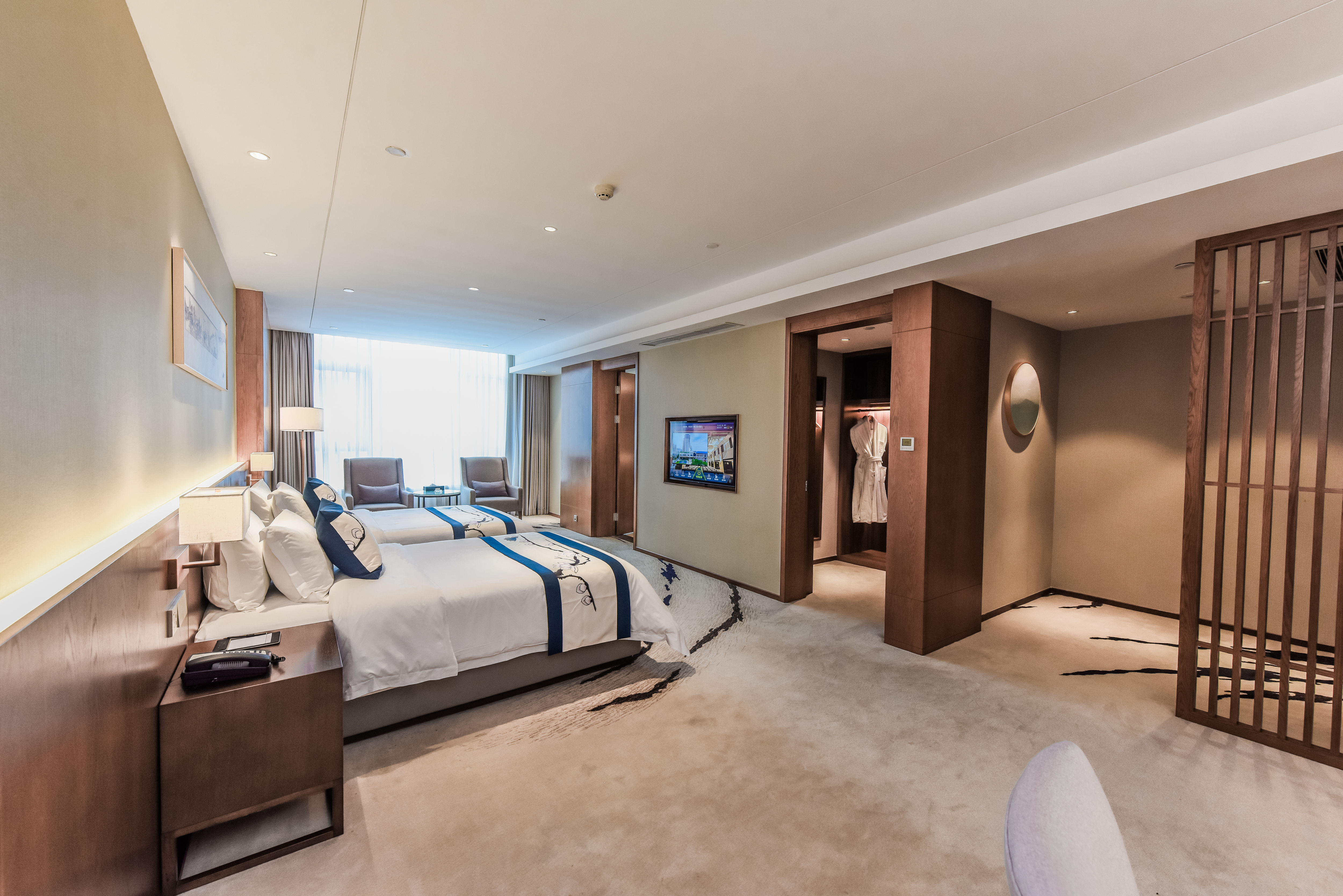 江语山景标间【休闲座椅+高配床品】