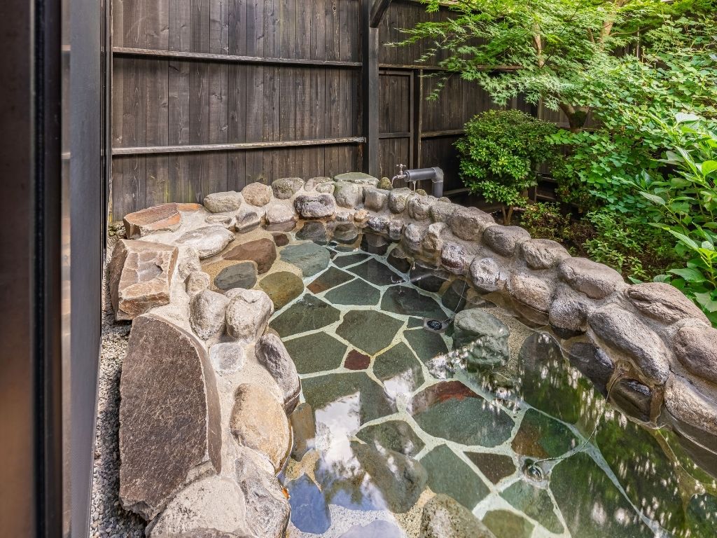 附樓分離房（帶露天浴池）