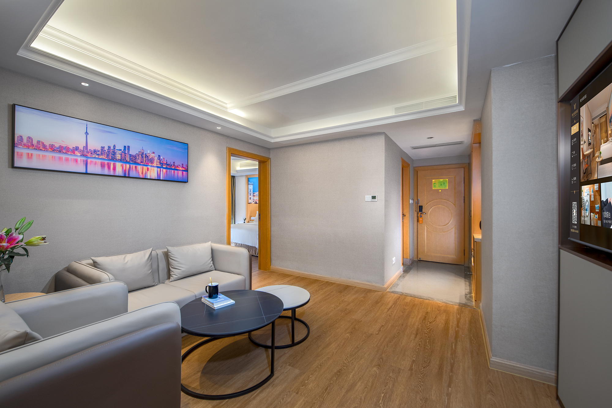 Vienna International Hotel (Shenzhen Futianqu Jingtian)Business Suite