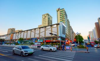 YESTE Hotel (Shenzhen Nanshan Qianhai Daxin subway station)