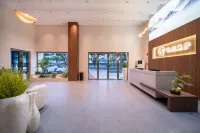 Cloud Blossom Hotel