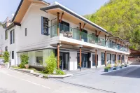 Zhashui Lan · Mountain View Collection Homestay
