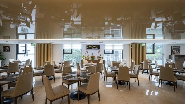 Muong Thanh Luxury Sai Gon 食事・レストラン