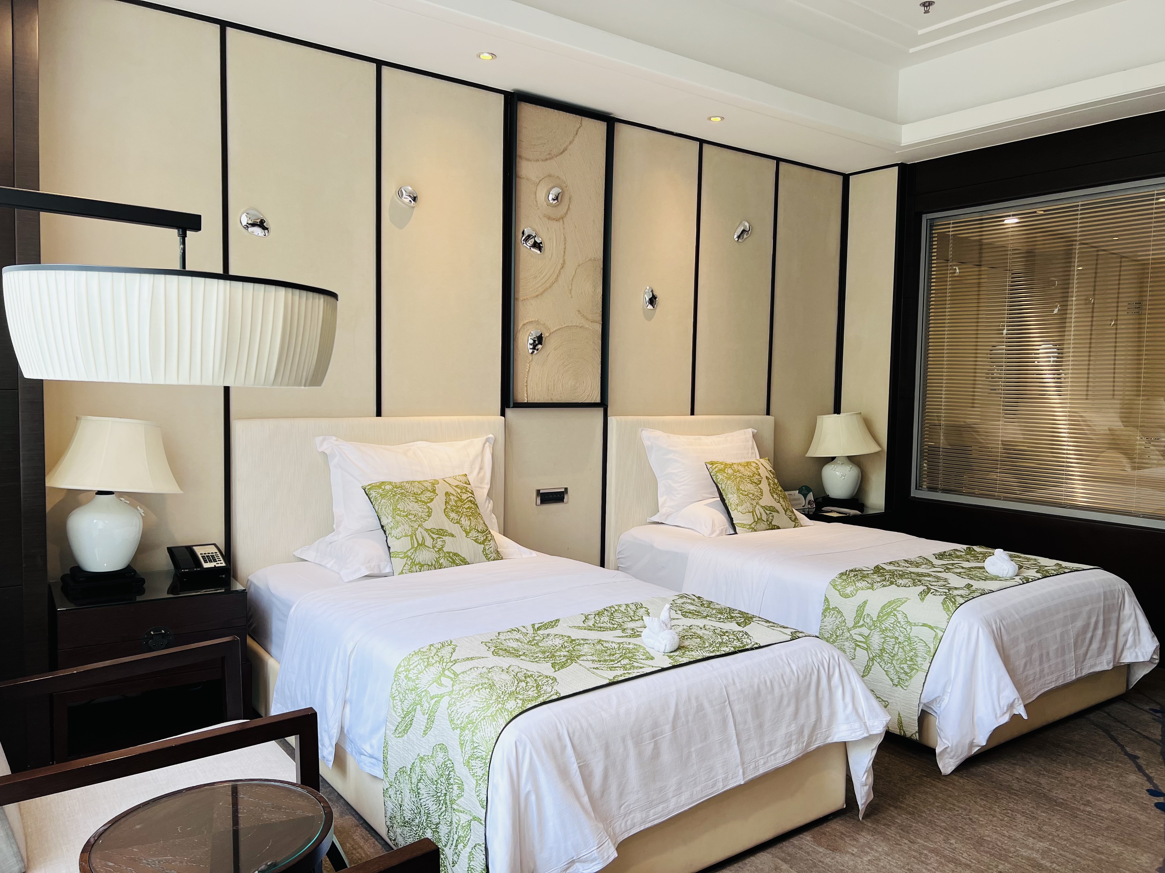 听涧楼园景閲和双床房