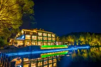 Shunan Bamboo Sea Renjoy Hotel