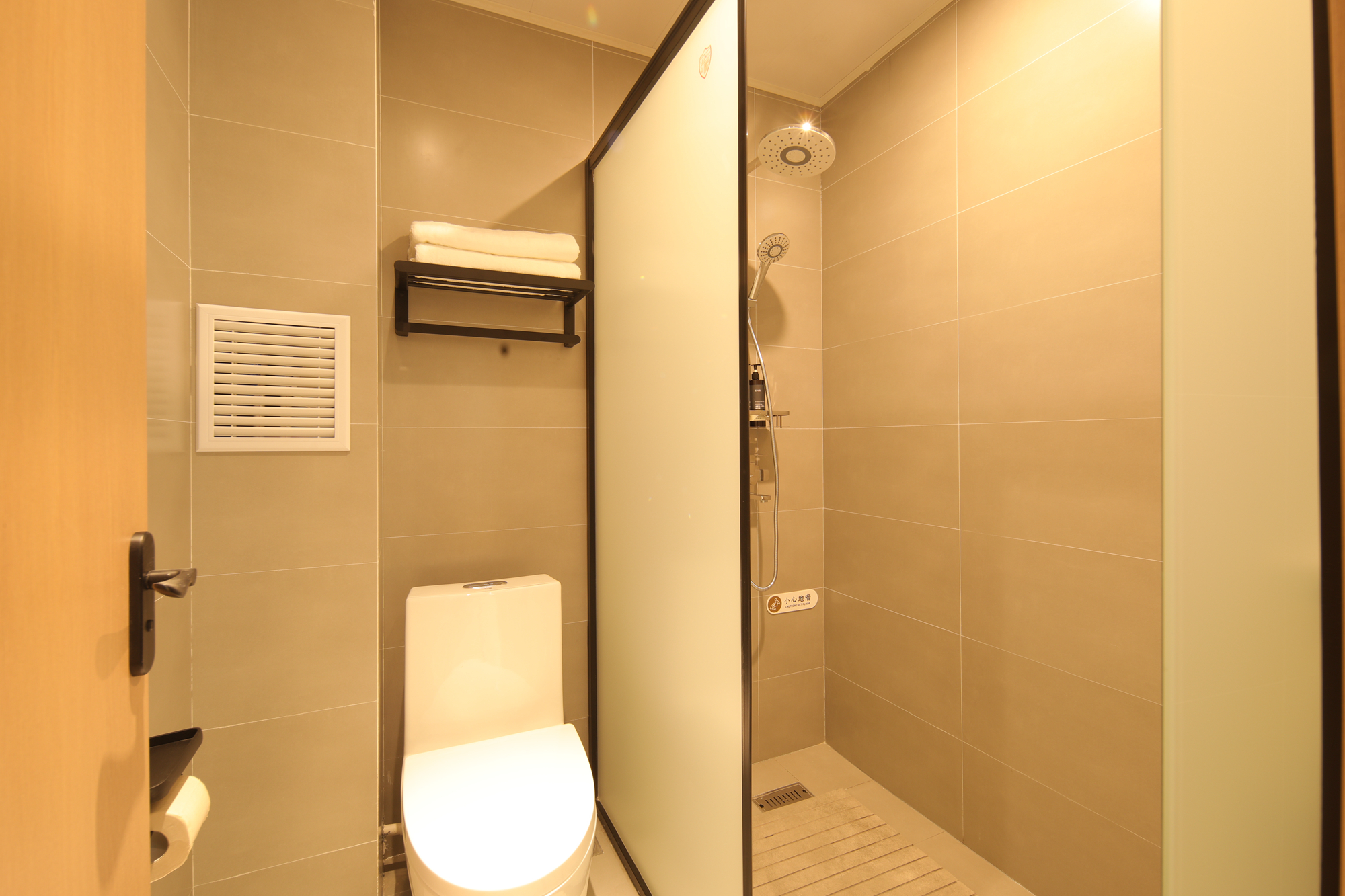 智能高级双床房（智能小度+零压梦百合床垫+地暖开放）