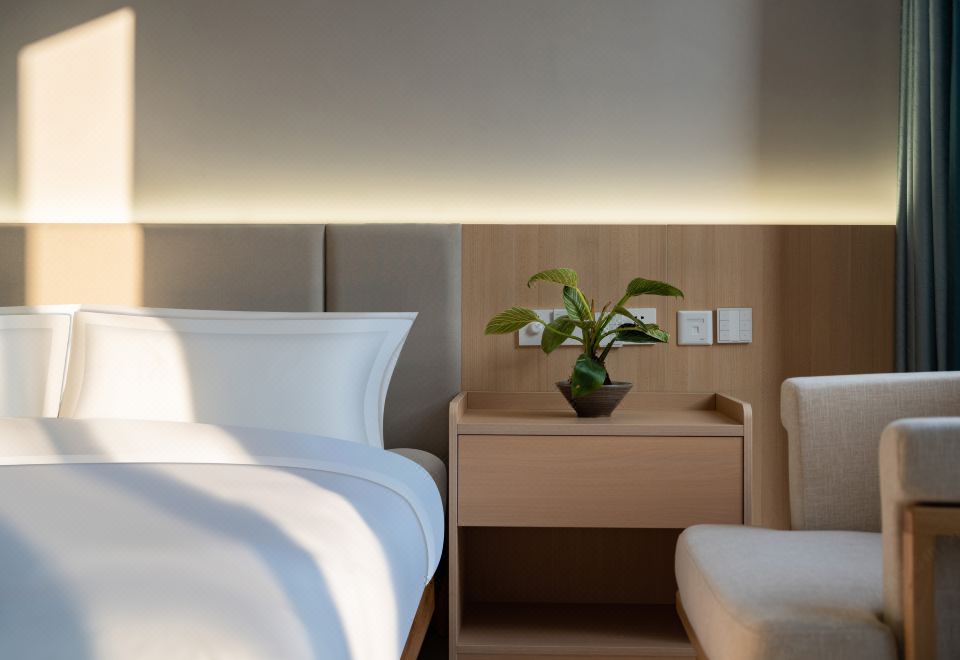 Qiewen Guanlan Double Bed Room