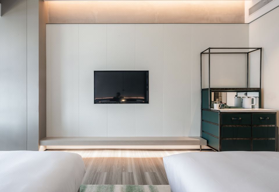 高級豪華雙床房【城景落地窗+電子秤+瑜伽墊】