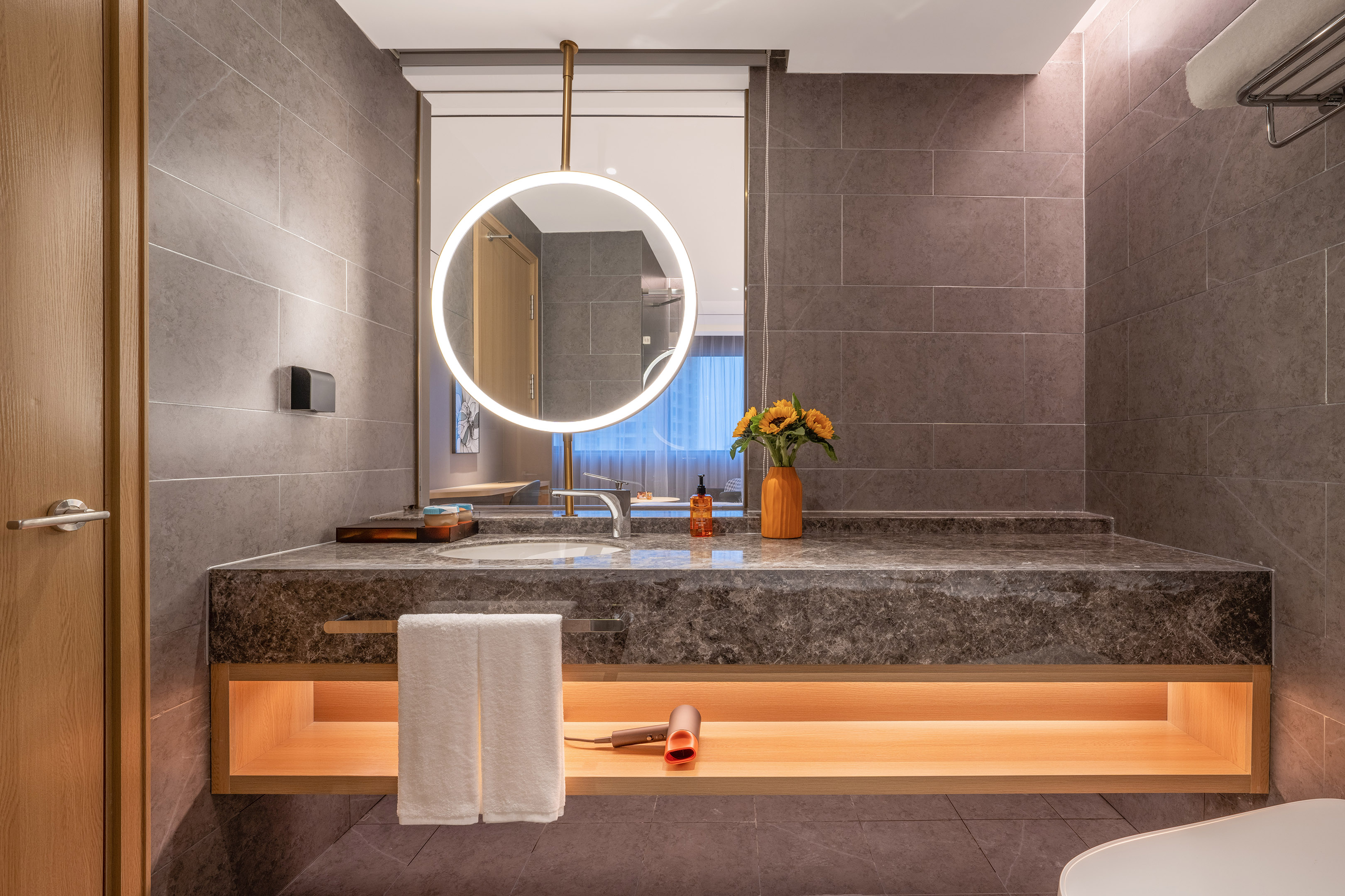 月若流金精选大床房（全屋智能+手机投屏）