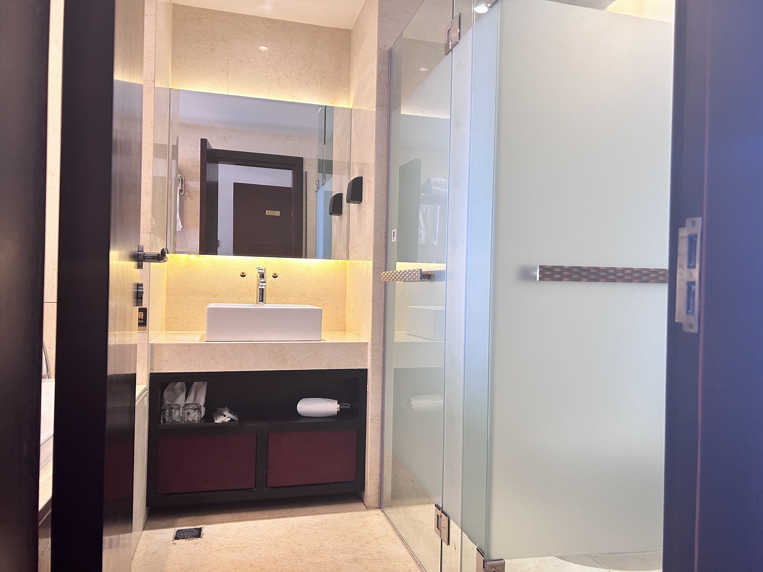 听风·全湖景露台大床房