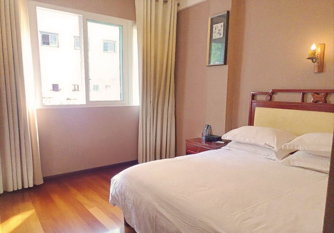 Yajiang Motel TibetDeluxe King Room