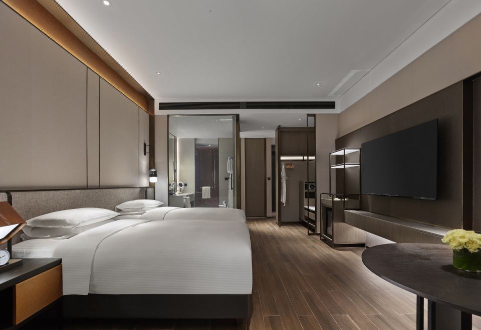 Hyatt Regency Shanghai SongjiangGuestroom (2 beds)