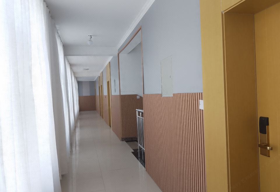 Haixi Grand Chaidan Emerald Lake HotelSpecial Double Bed Room