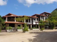 Fernvale Leisure Club and Resort