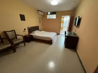 Jishui Business Hotel Hotele w: Powiat Jishui
