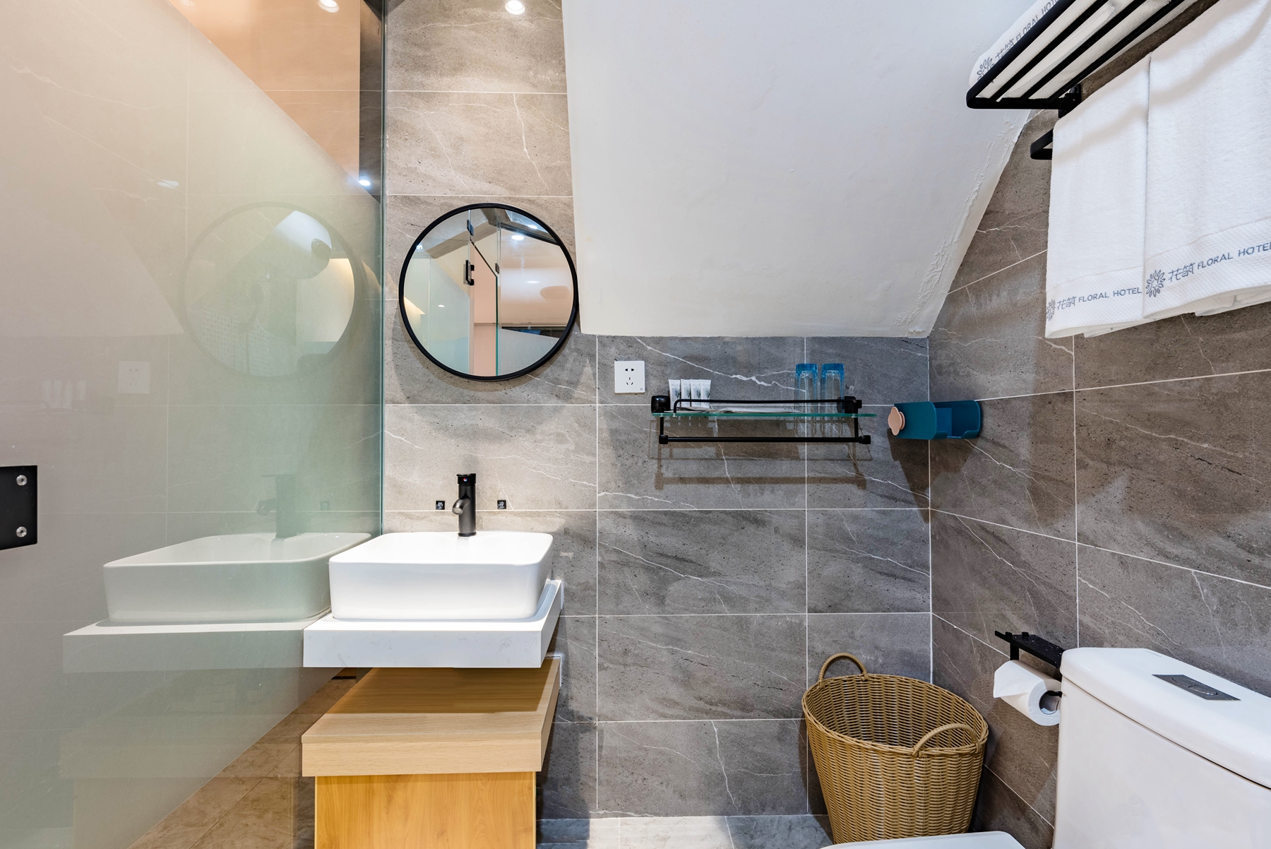 观海loft双床房（全景榻榻米+独卧大床）