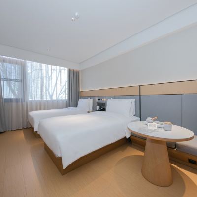 商務雙床房（65寸投屏電視＋小冰箱） 全季酒店（北京燕莎三元東橋店）優惠