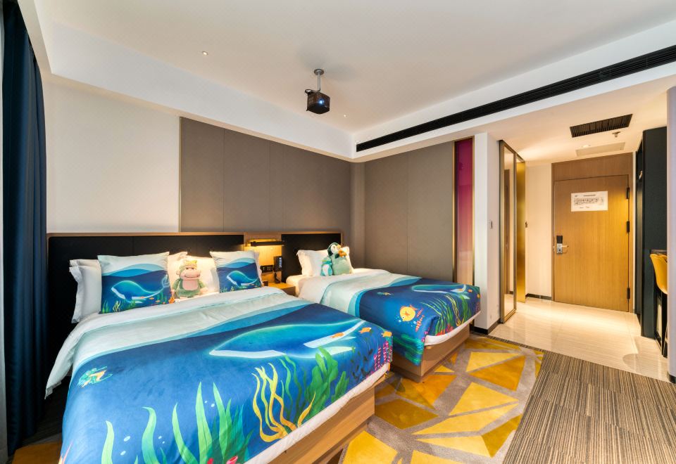 巨幕观影亲子家庭房