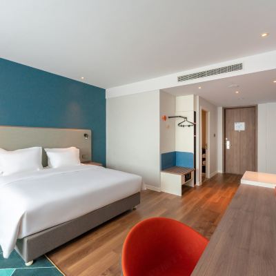 河景大床房 西寧高鐵站智選假日飯店優惠