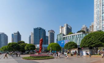 Hanting Hotel (Chongqing Guanyinqiao Metro Station)