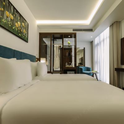 Premier Deluxe Room Non Smoking Maximilan Danang Beach Hotel Promo Code