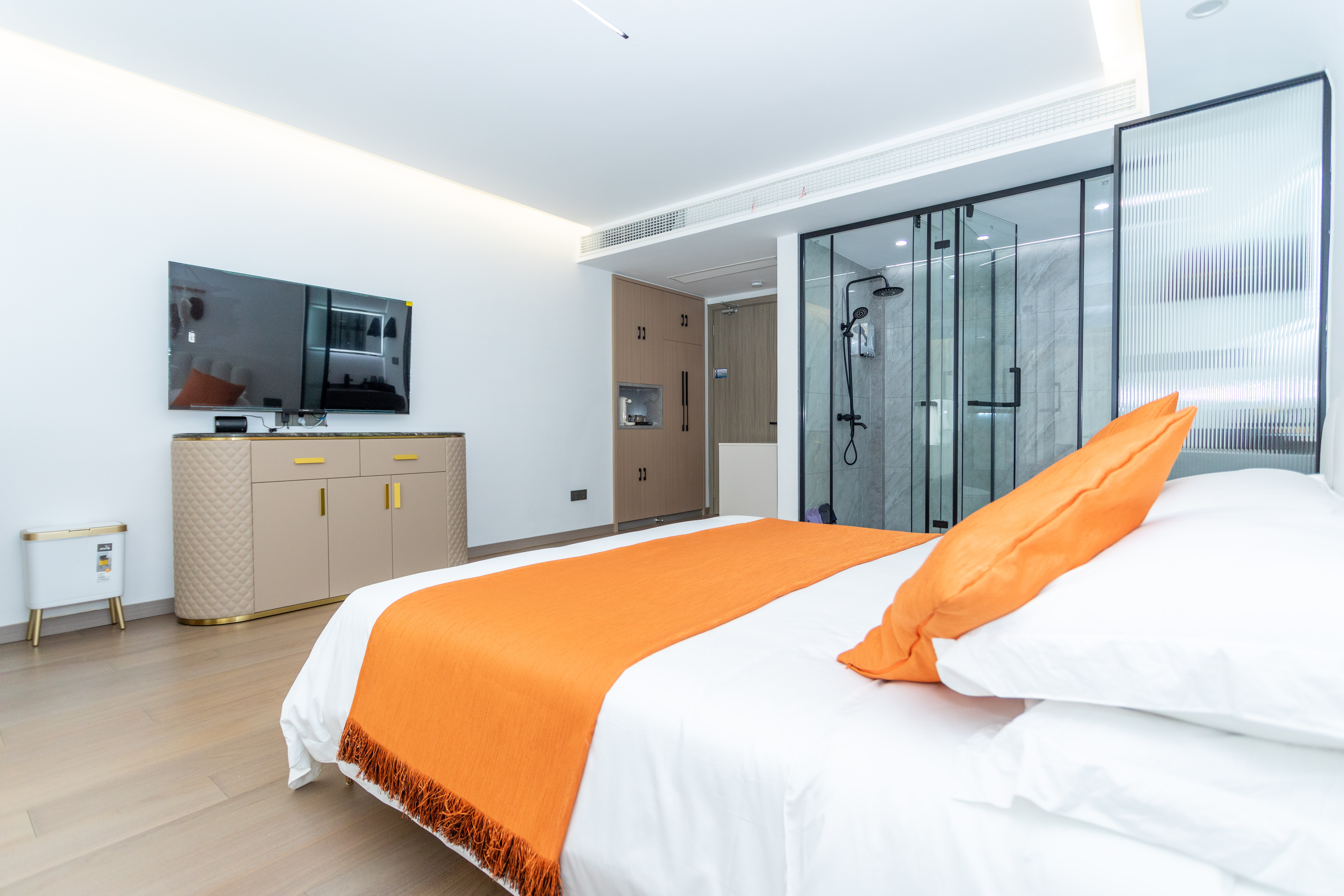 听海·浴缸海景大床房『智能马桶+乳胶床垫』