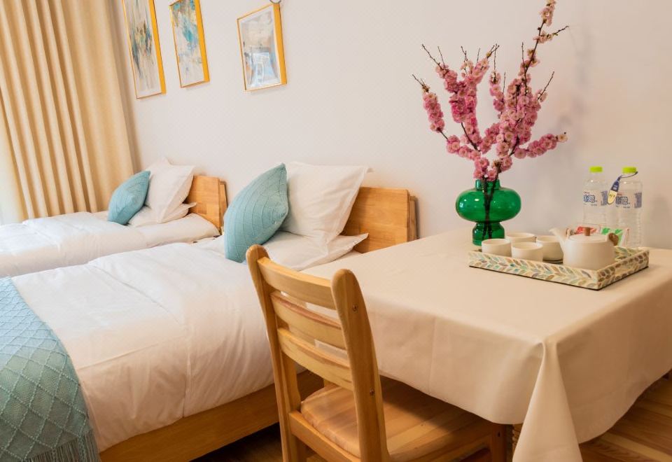 Fusheng Banri:First-Line Sea-View One-Bedroom 2-Bed Family Room